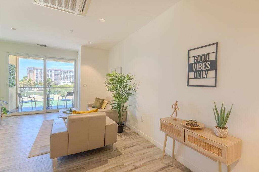 Luxury Ocean Views Condo In 棕榈滩 外观 照片