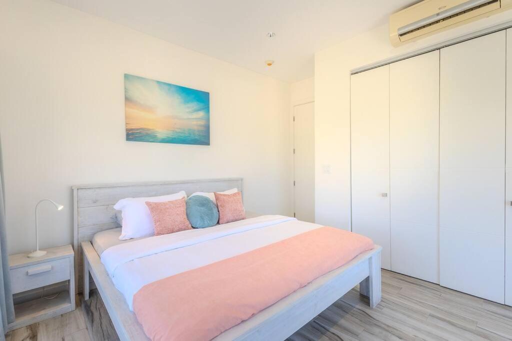 Luxury Ocean Views Condo In 棕榈滩 外观 照片